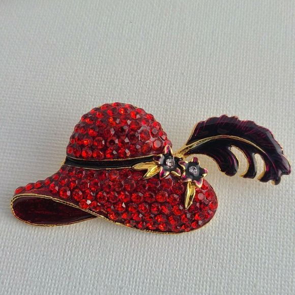 Red hat Purple enamel feather set in gold tone brooch pin rhinestone vntg - Picture 1 of 8